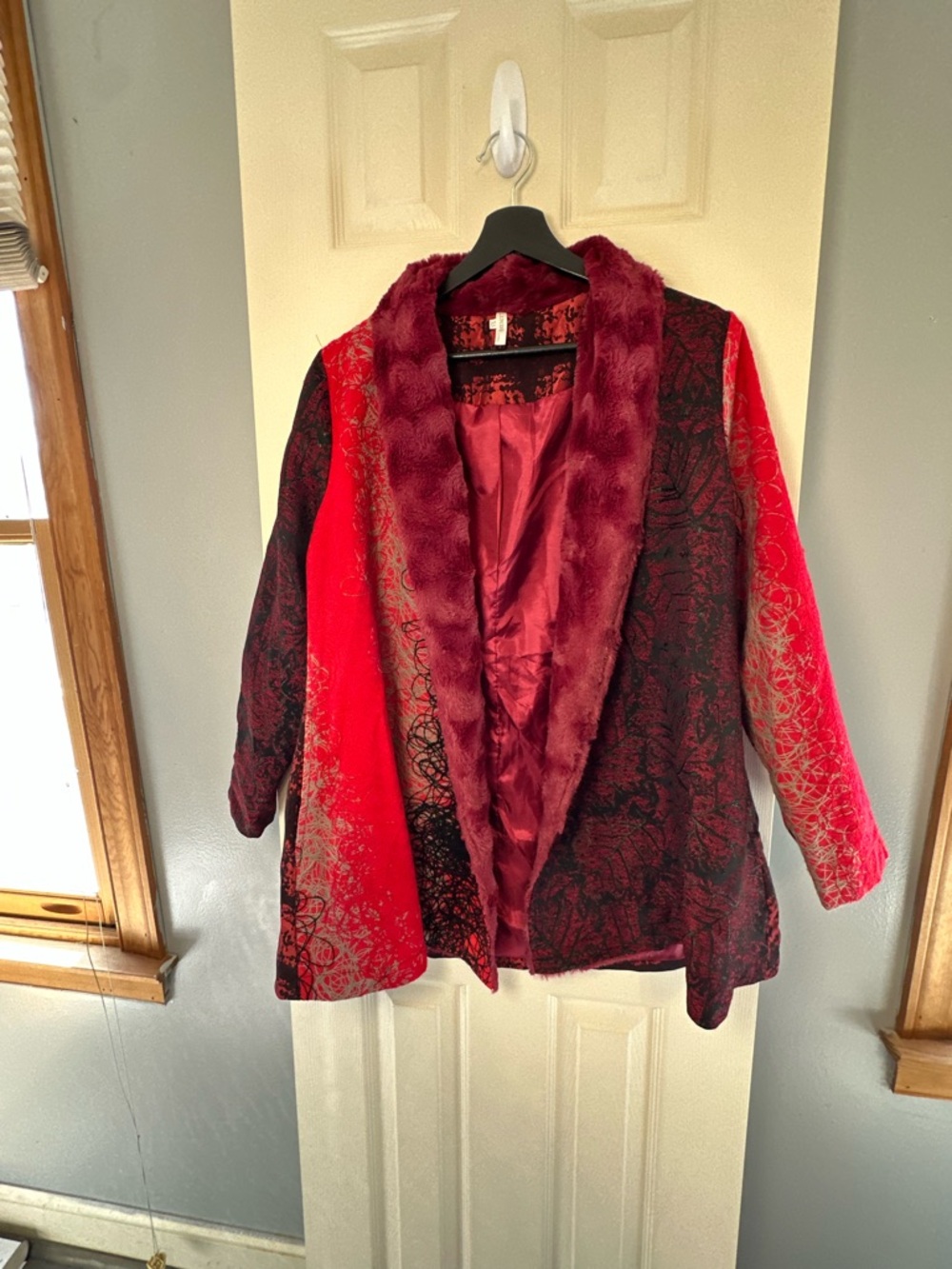 Women's Burgundy & Red Faux Fur Trim Blazer Jacket